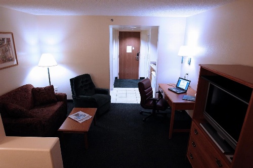 Gateway Studio Suites image 1