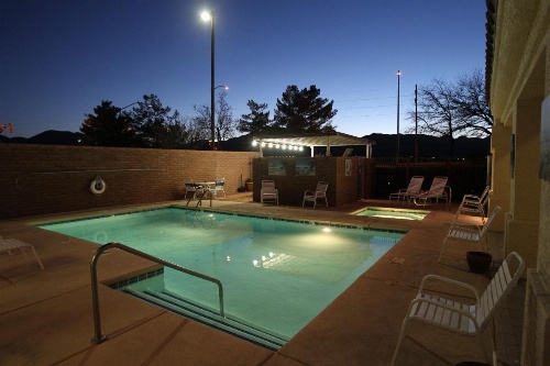 Gateway Studio Suites image 12
